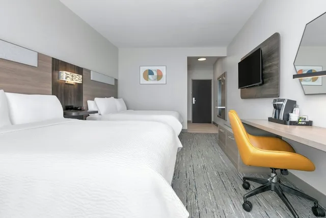 غرفة قياسية بسريرين كوين، Holiday Inn Express Hotel Suites Livingston 2/4