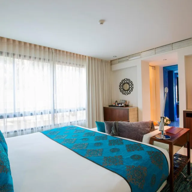 Suite, Ocean Front, Hot Tub, Balcony, Marrakesh Hua Hin Resort And Spa 3/6
