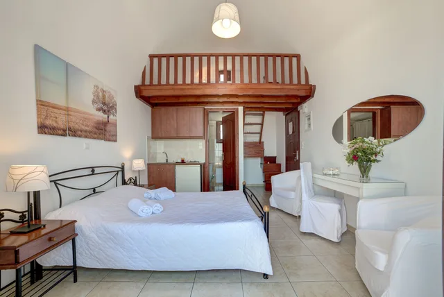 Studio, Double Bed, Caldera View، William Apos S Houses 3/3