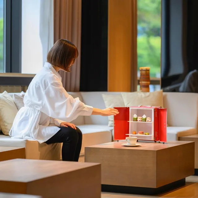 غرفة ديلوكس بسريرين منفصلين مع سرير إضافي، The Royal Park Hotel Iconic Kyoto 2/3