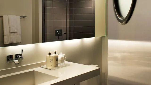 غرفة ديلوكس بسرير كينج، Hotel Zetta San Francisco 2/2