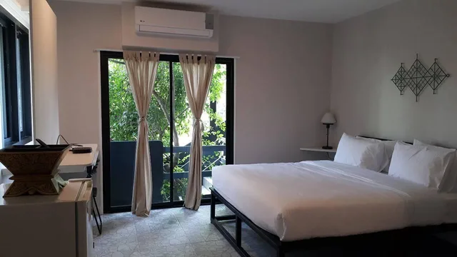 غرفة سوبيريور بشرفة، Silp-Pa Phra Nakhon Si Ayutthaya 2/2