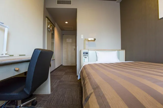 غرفة قياسية مفردة للمدخنين، Hotel Route Inn Tokyo Ikebukuro 2/5