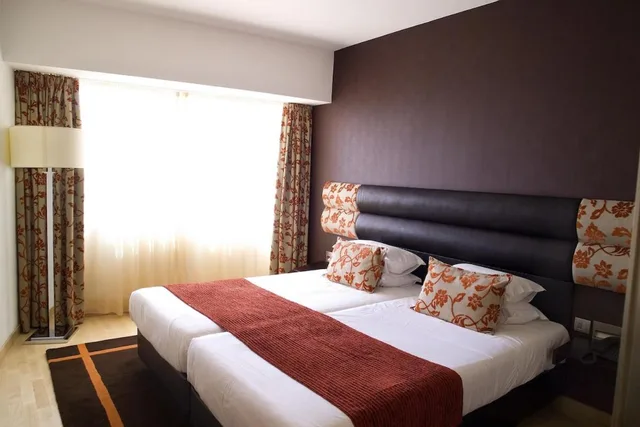 غرفة عائلية، LUNA HOTEL DOS CARQUEIJAIS(FORMERLY HOTEL DOS CARQUEIJAIS) 1/4