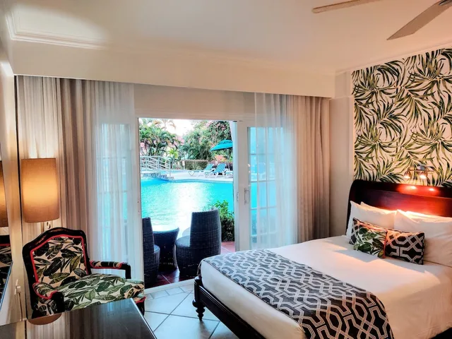 Swim Up, Luxury، Coco Palm 4/10