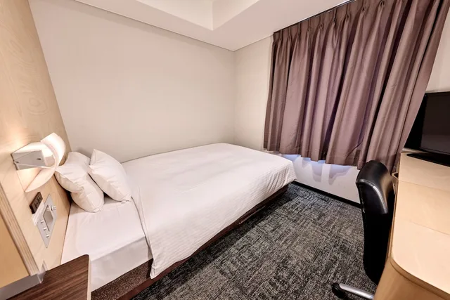 غرفة بسرير مزدوج، Smile Hotel Osaka Yotsubashi 5/9