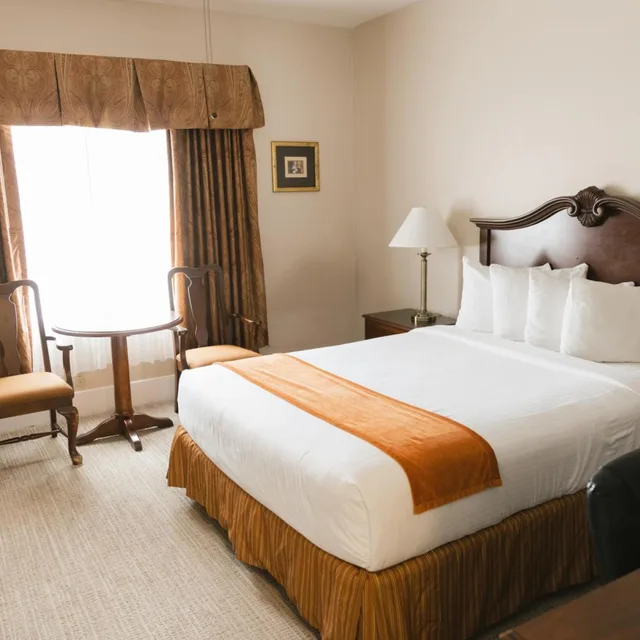 غرفة بسرير كوين، HISTORIC SANTA MARIA INN 5/8