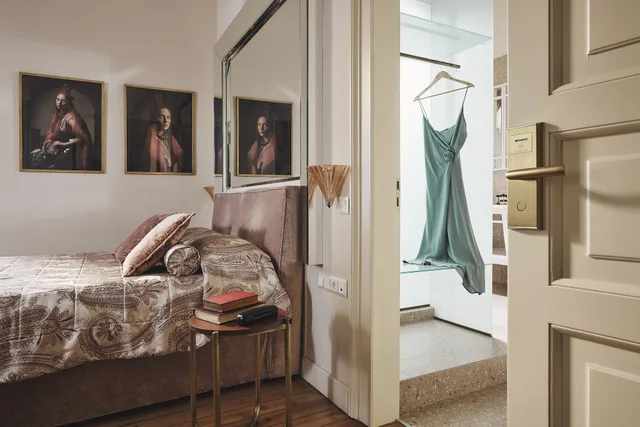 غرفة ديلوكس بسرير كوين بإطلالة على المدينة، Bohemian Suites Athens 2/8