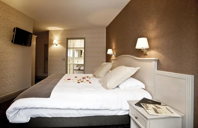 غرفة بريستيج بسرير كينج، Best Western Le Duguesclin 2/5