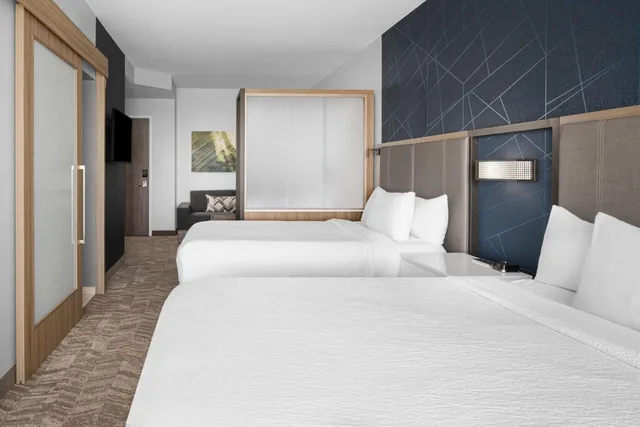 Suite, Queen Bed, Ocean Front, Sofa, Balcony, SpringHill Suites by Marriott Myrtle Beach Oceanfront 1/8