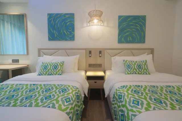 Superior, Twin Beds, No Balcony, No Window، Lime Resort El Nido 1/7