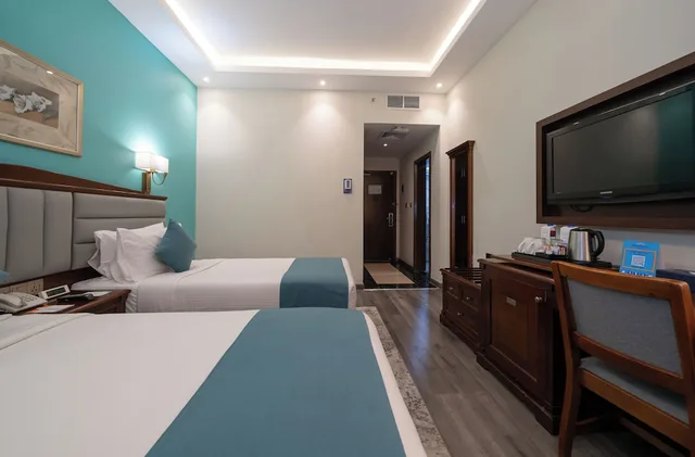 غرفة قياسية بسريرين منفصلين، Howard Johnson by Wyndham Bur Dubai 2/2