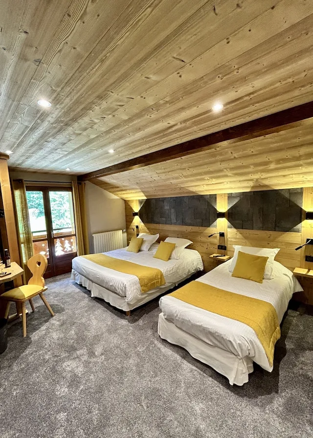 غرفة سوبيريور ثلاثية، Hotel Les Prodains 2/6