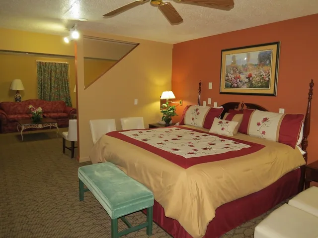 غرفة بسرير كينج، First Western Inn Caseyville 3/10