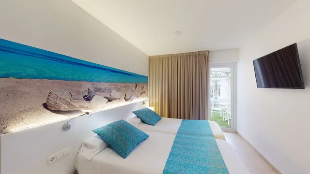 1 Bedroom, Swim Up, Apartment, Twin Beds, Garden View, Sofa، Tropic Garden Hotel & Apartments 1/6