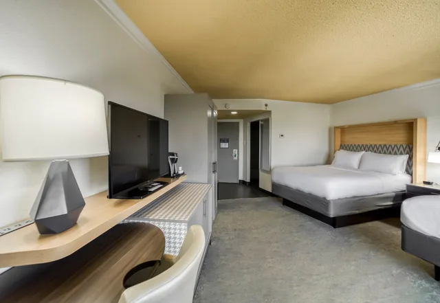 غرفة بسريرين كوين لذوي الإعاقة، Holiday Inn Mobile Dwtn Hist District 6/6