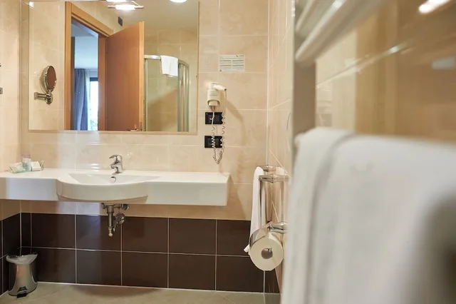 Comfort, Quadruple, Triple, Double Bed, Private Garden, 2 Sofa، Villa Luisa Resort 3/3