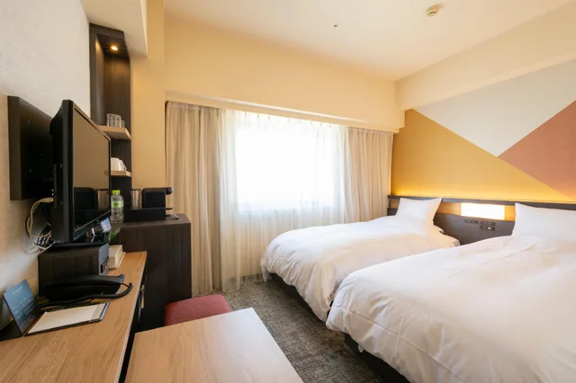 غرفة قياسية بسريرين منفصلين بإطلالة على المدينة، Hotel Kanazawa 1/1