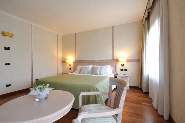 غرفة كلاسيكية مفردة بسرير مزدوج، Hotel Roxy Plaza 4/6
