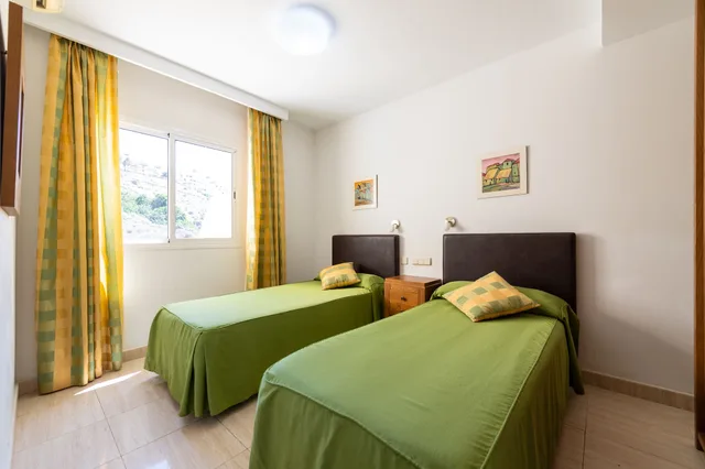 شقة بسريرين منفصلين بغرفتي نوم مع أريكة بمسبح خاص، Holiday Club Sol Amadores 3/10