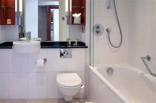 غرفة كلاسيكية بسرير مزدوج، Forest Pines Spa and Golf Resort 2/2