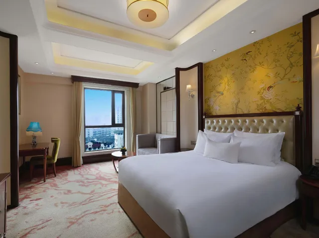 Business, Queen Bed, Linhai S And N International Hotel 1/1