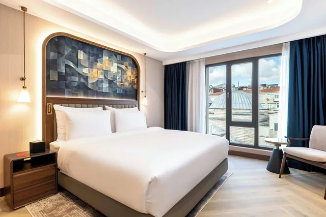 جناح تنفيذي بسرير مزدوج، Movenpick Istanbul Old Town 1/10