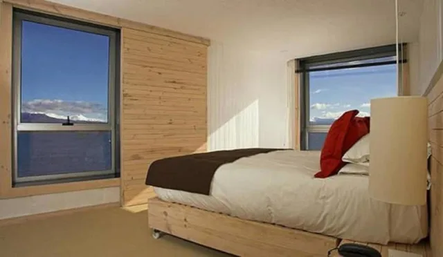 جناح جونيور، NOI INDIGO PATAGONIA 4/4