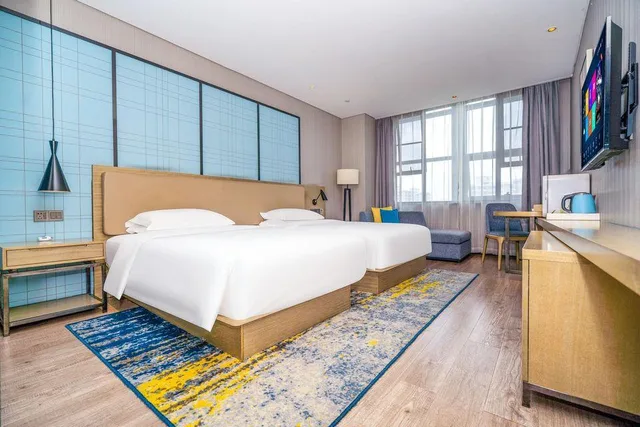 غرفة بزنس بسريرين منفصلين، Echarm Hotel Qingyuan Stadium Branch 2/2