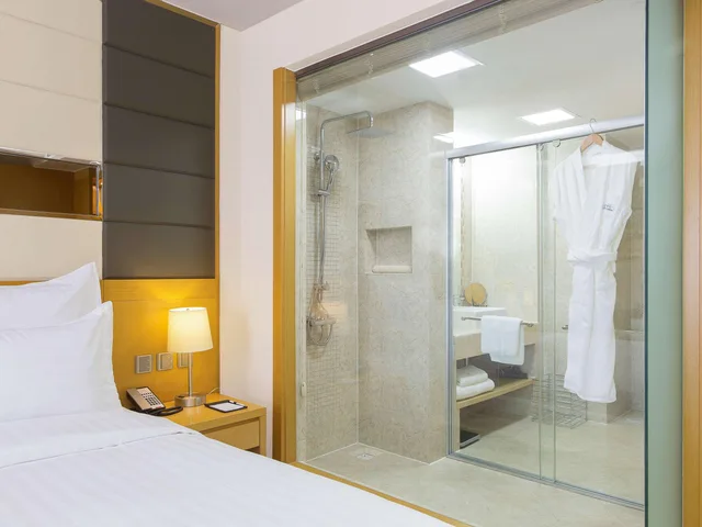 Standard, Twin Beds, Novotel Ulaanbaatar 5/6