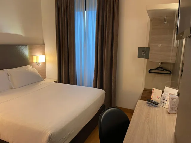 غرفة صغيرة مزدوجة، Hotel Omnia 2/3