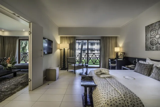 جناح سوبيريور بسرير كينج، Labadi Beach Hotel 3/9