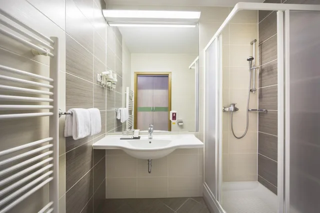 غرفة سوبيريور بسريرين منفصلين بشرفة، Remisens Hotel Lucija 7/8