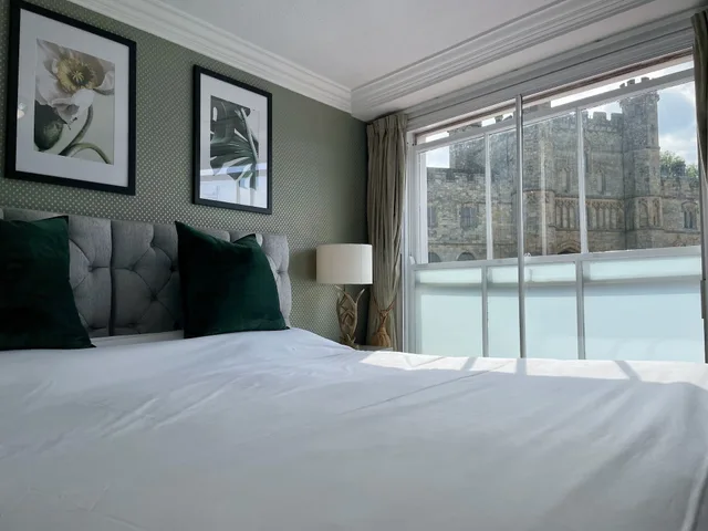 غرفة ديلوكس بسريرين منفصلين، The Abbey Hotel 1/5
