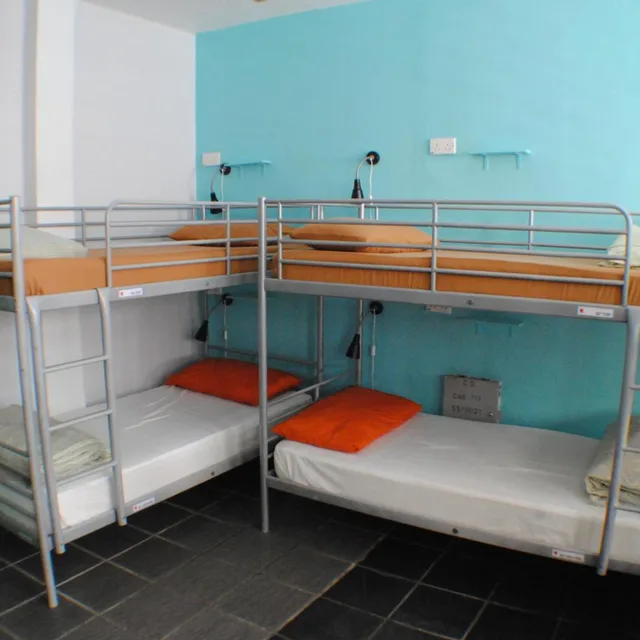 سكن مشترك مختلط، Royal Lodge at Pagoda Street 6/6