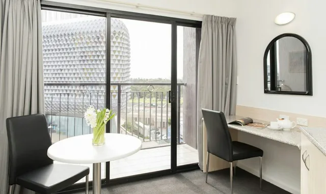 Spa, Executive, Suite، Adelaide Riviera 3/3
