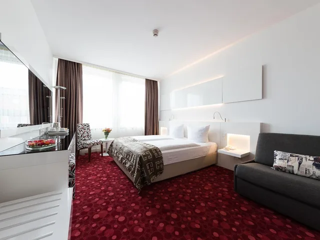 غرفة ديلوكس بسرير مزدوج، Hotel Bayer S 2/3