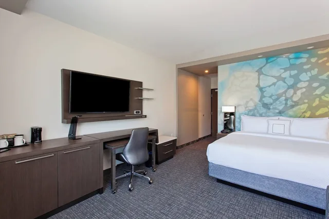 غرفة بسرير كينج مع أريكة، Courtyard San Diego el Cajon 3/5