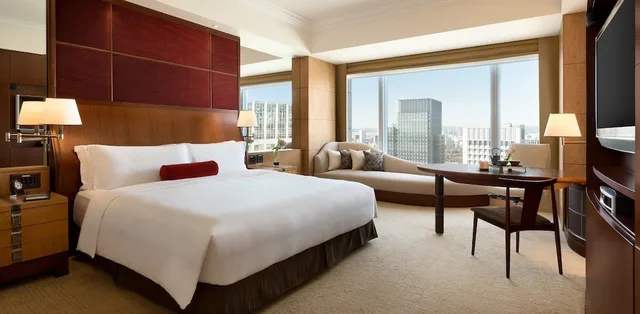 Imperial, Horizon, Club, Deluxe, King Bed, Garden View، Shangri La Tokyo 2/5