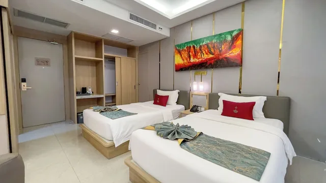 غرفة عائلية رباعية بسرير كوين وسريرين منفصلين، Elegant Bangkok Hotel 4/10