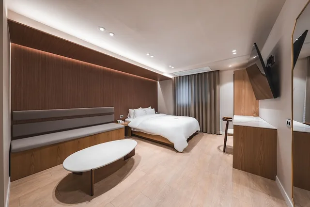 غرفة قياسية بسرير مزدوج، Gridt Hotel and Home Gyeongju 8/10