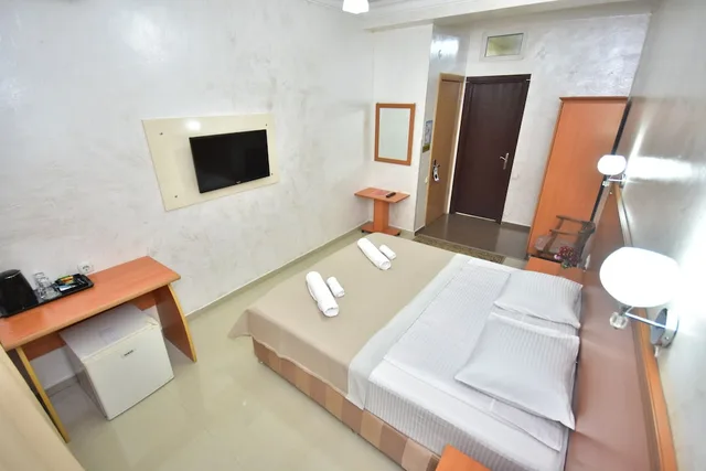 غرفة قياسية بسريرين منفصلين، Hotel Chao Batumi 3/3