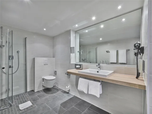 Suite, Quintuple, Twin Beds، Best Western Hotel Wetzlar 3/4