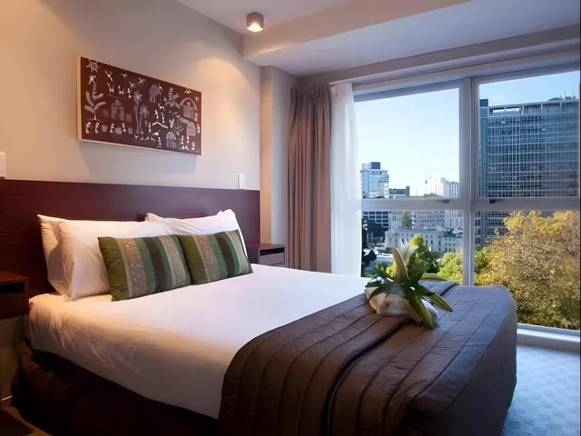 1 Bedroom, Executive, VR Auckland City 2/2