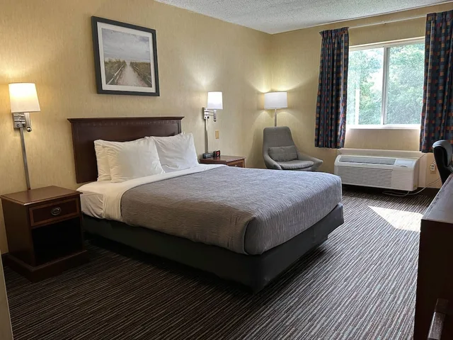 غرفة قياسية بسرير كوين، Quality Inn Near Toms River Corporate Park 1/10