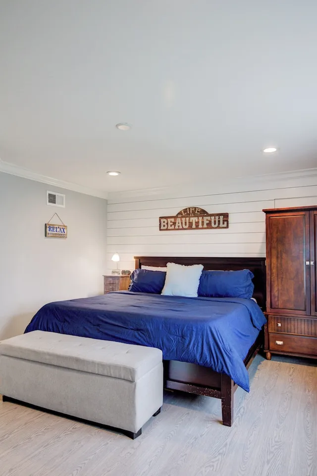 غرفة بسرير كينج بإطلالة مع أريكة، The Hewitt Wellington Hotel 4/10