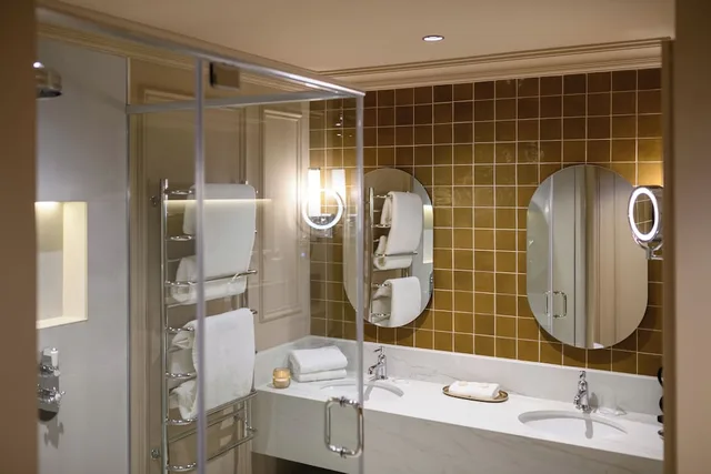 جناح بسرير كينج، The Victoria Killarney 1/1