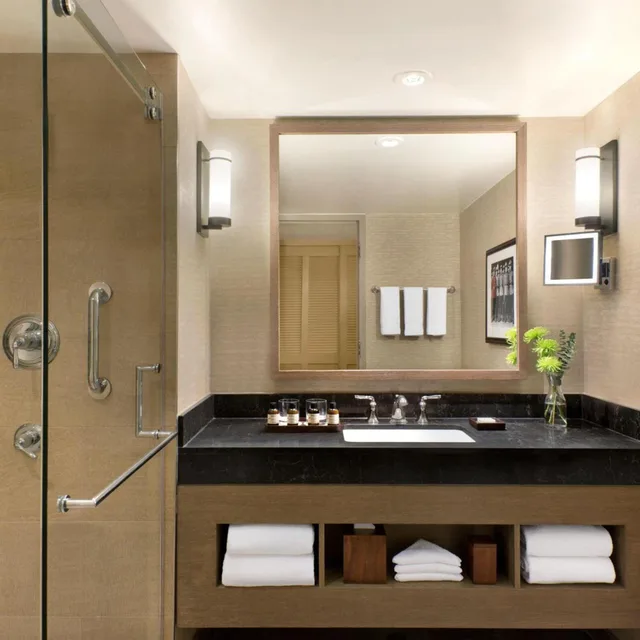 غرفة ديلوكس بسرير كينج بإطلالة، Fairmont Chateau Whistler 6/7