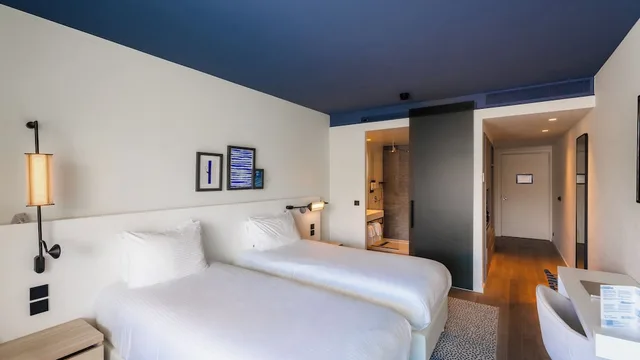 Standard, Twin Beds, Mountain View, City View, Indigo Cagnes Sur Mer 6/10