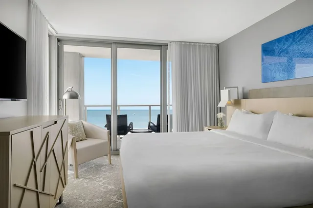 2 Bedrooms, Villa, 2 Double Beds, Gulf Front, Balcony، Marriott S Crystal Shores 4/5